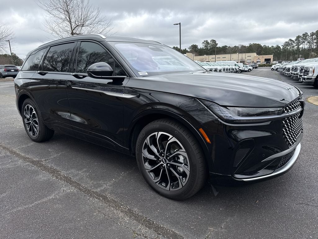 2025 Lincoln Nautilus Reserve