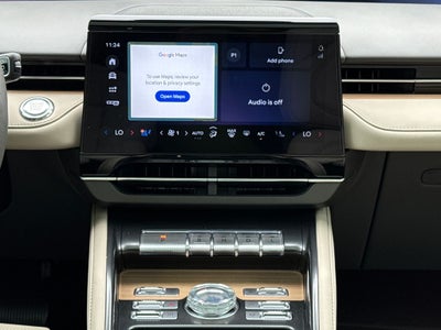 2025 Lincoln Nautilus Reserve