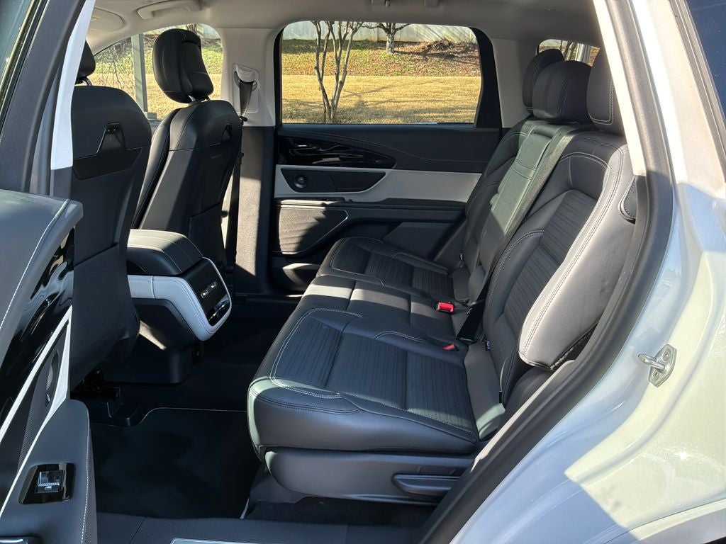 2025 Lincoln Nautilus Reserve