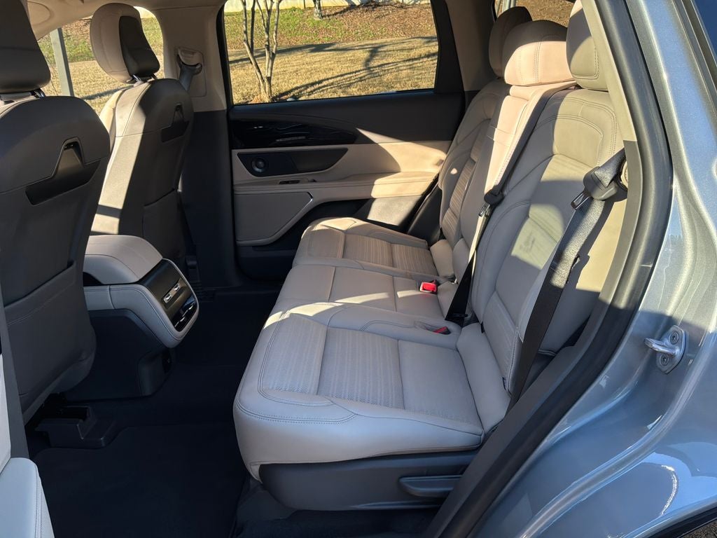 2025 Lincoln Nautilus Reserve