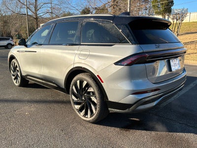 2025 Lincoln Nautilus Reserve