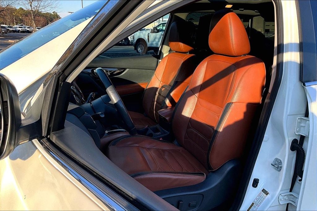 2017 Nissan Rogue SL