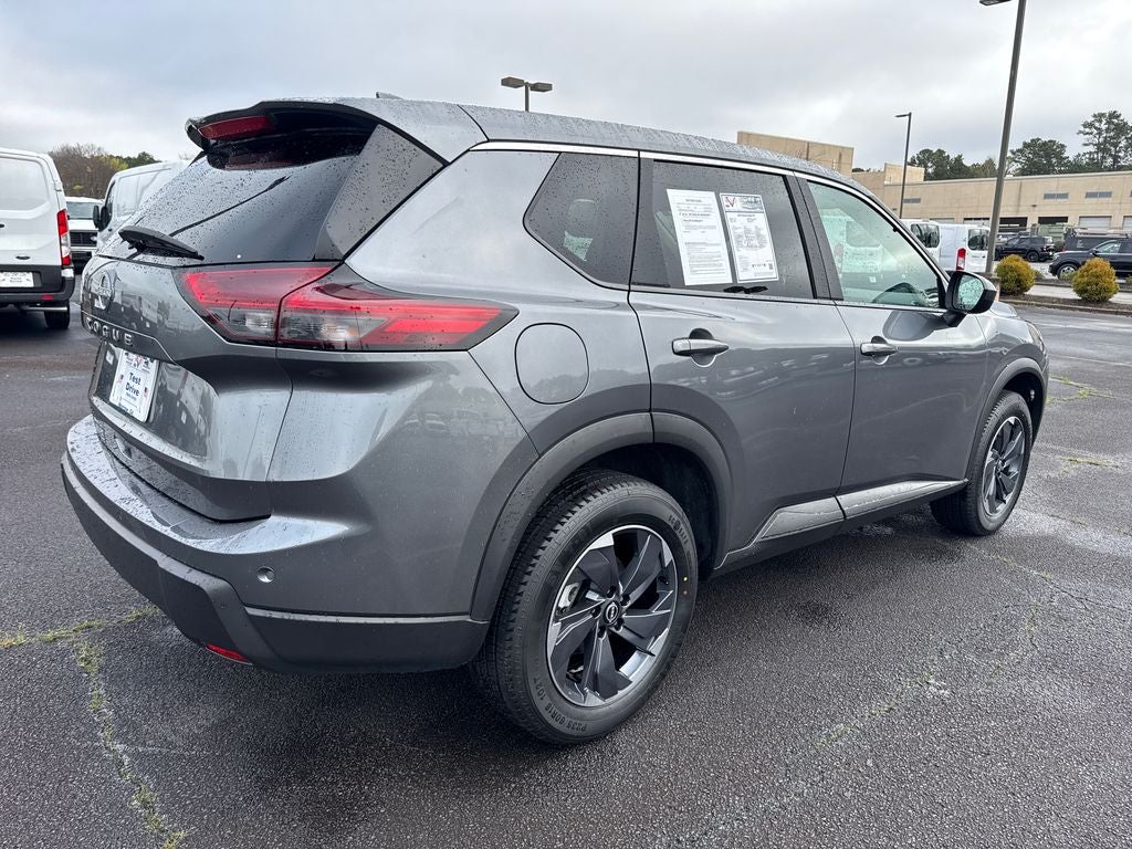 2025 Nissan Rogue SV