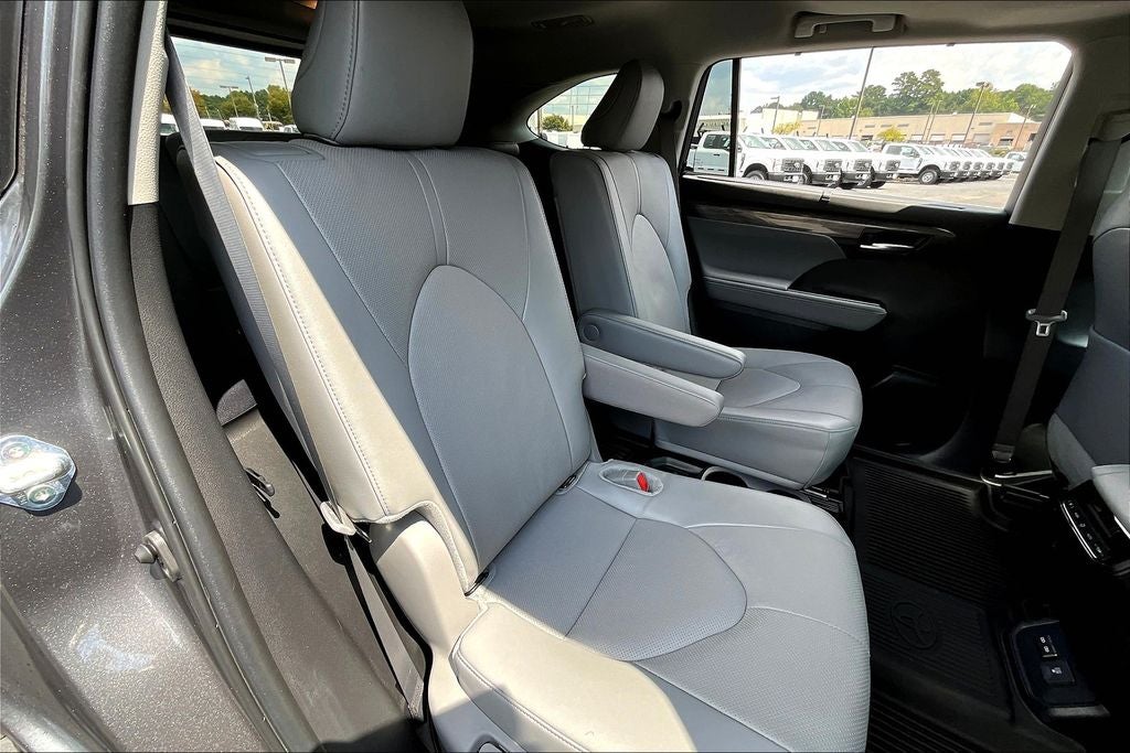 2024 Toyota Highlander Limited