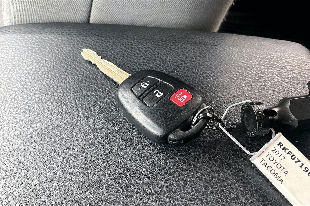 2017 Toyota Tacoma SR5