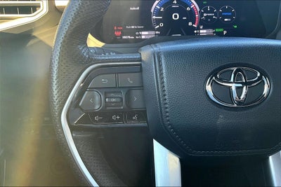 2022 Toyota Tundra Hybrid Platinum