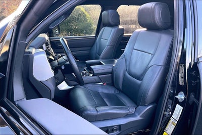 2022 Toyota Tundra Hybrid Platinum