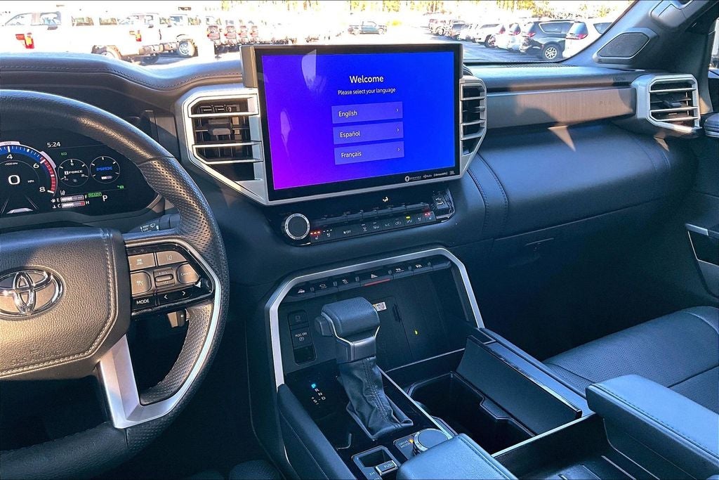 2022 Toyota Tundra Hybrid Platinum