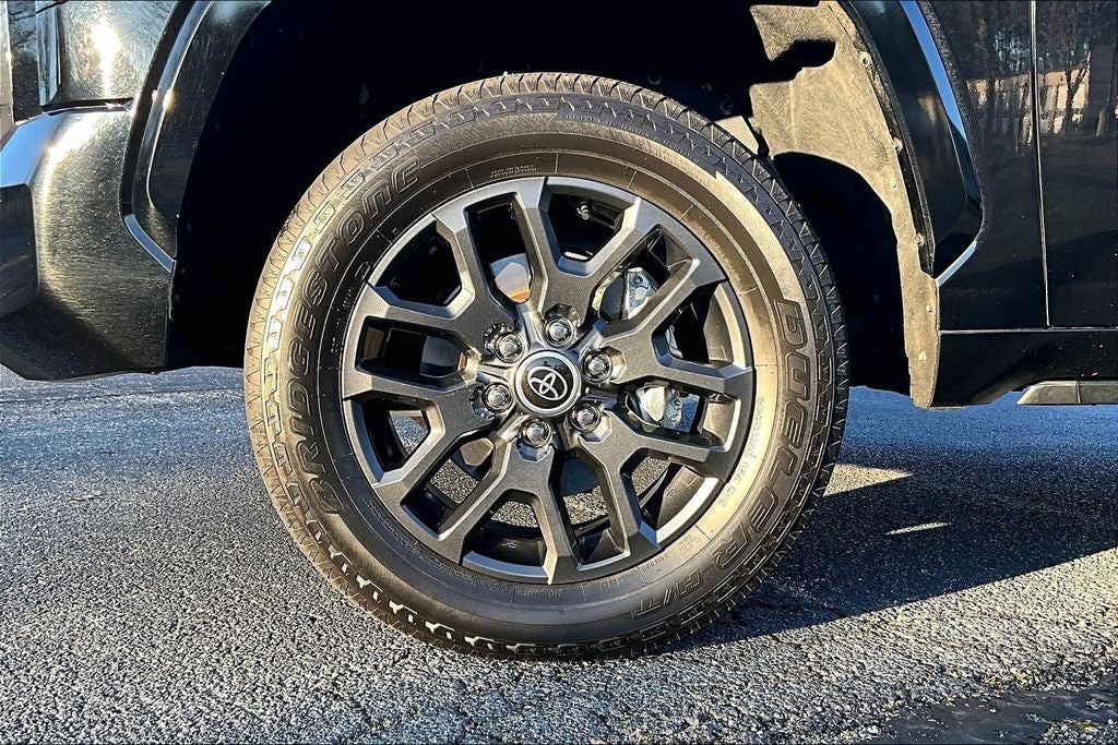 2022 Toyota Tundra Hybrid Platinum