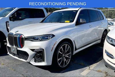 2021 BMW X7 M50i