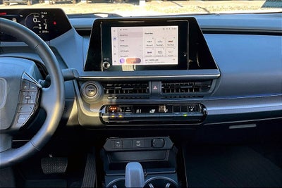 2023 Toyota Prius XLE