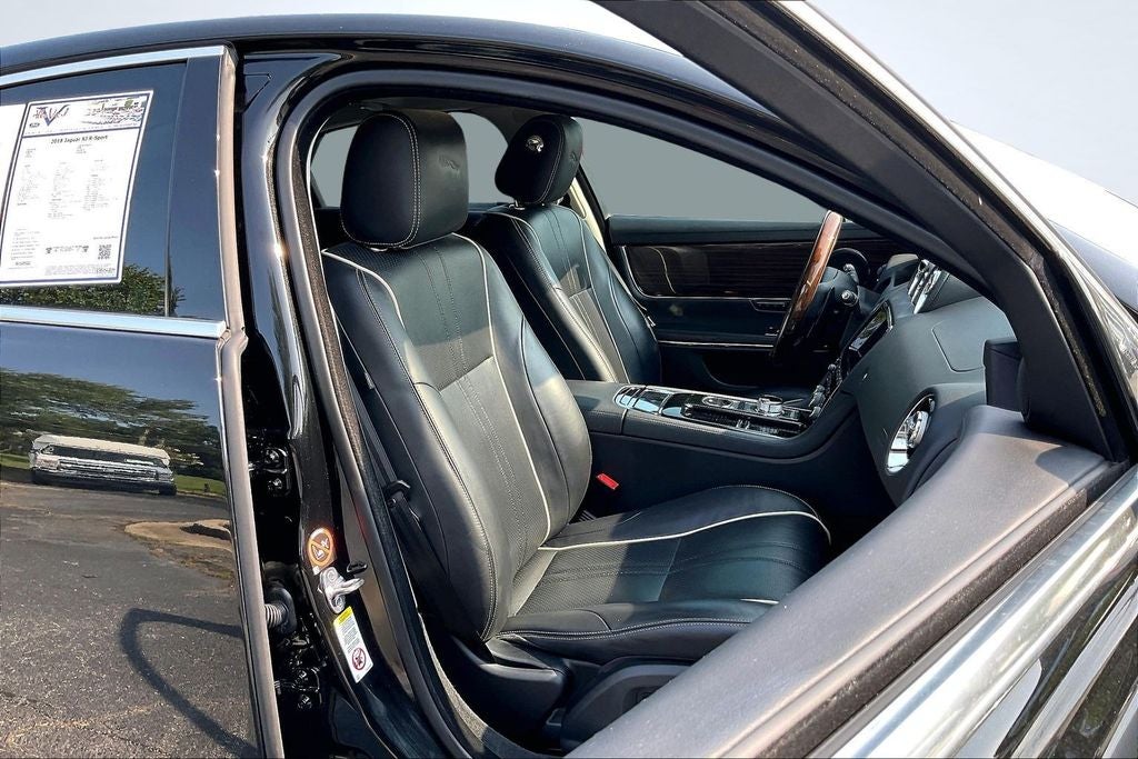 2018 Jaguar XJ R-Sport