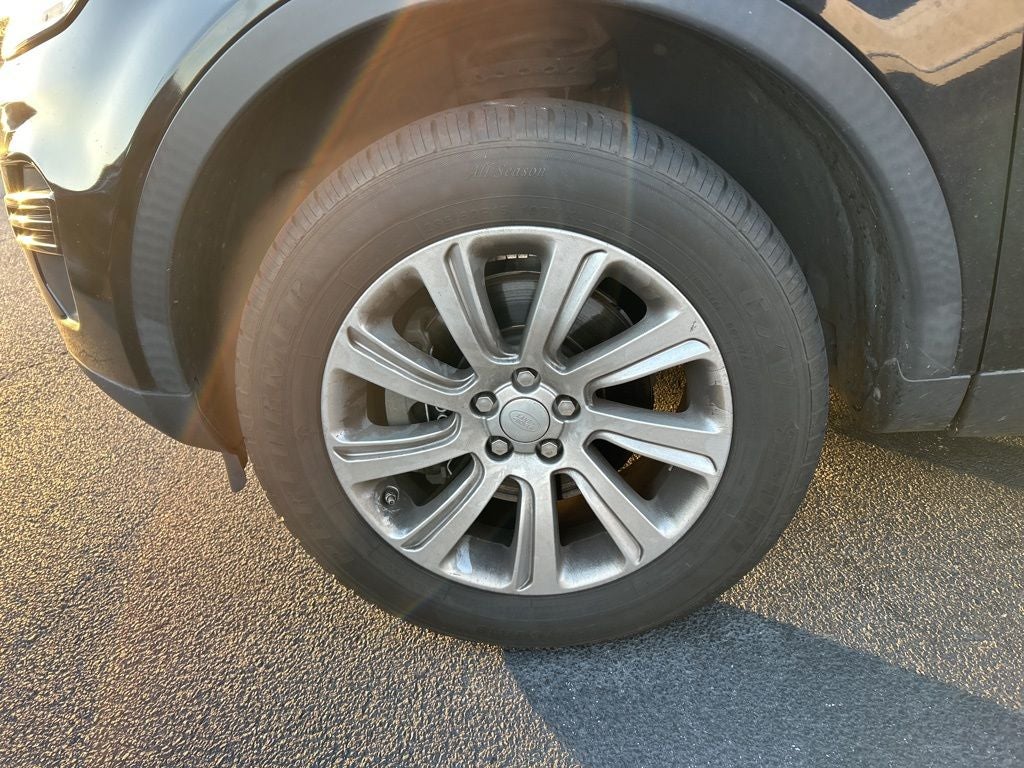 2018 Land Rover Discovery Sport SE
