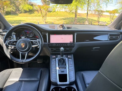2021 Porsche Macan Base