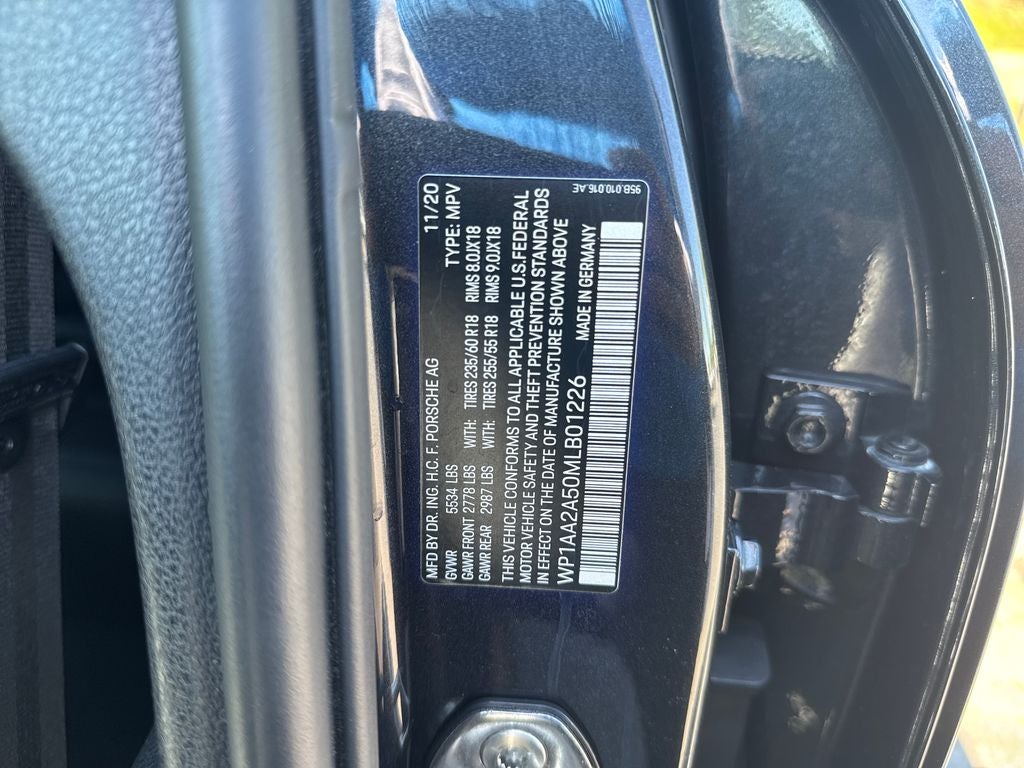 2021 Porsche Macan Base