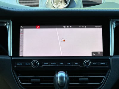 2021 Porsche Macan Base