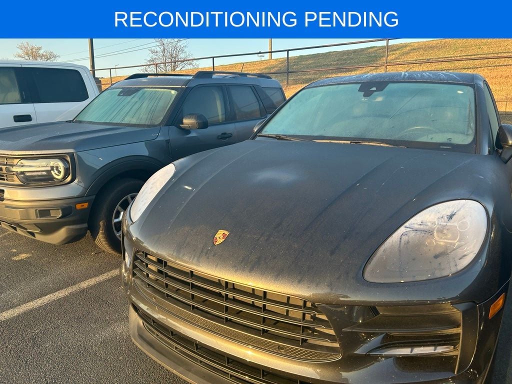 2021 Porsche Macan Base