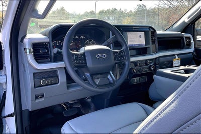 2026 Ford F-450SD DRW