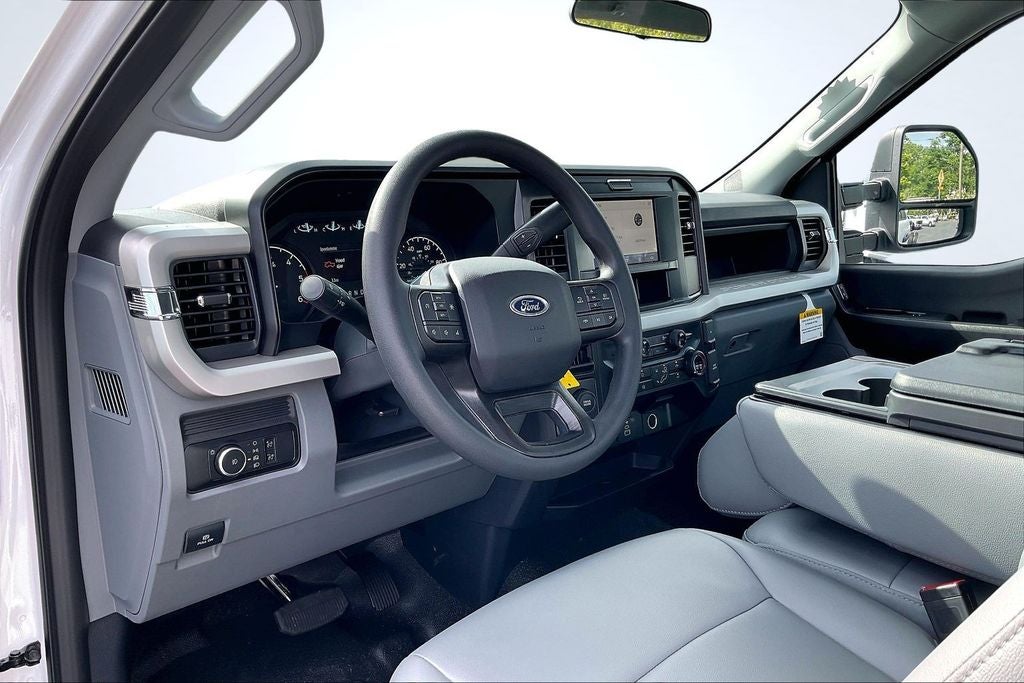 2026 Ford F-550SD XL DRW