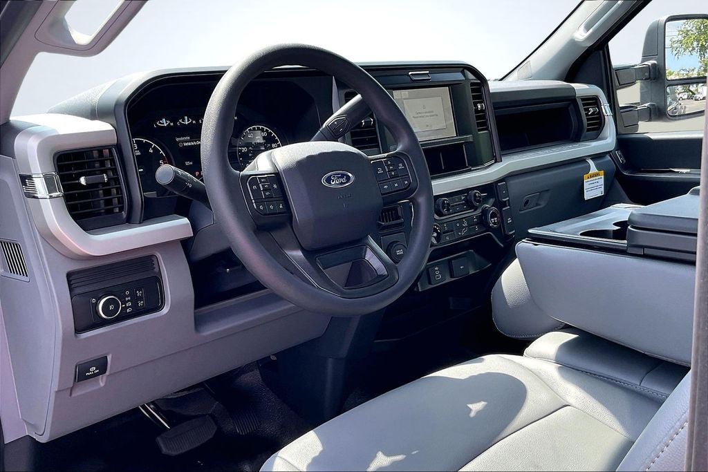 2026 Ford F-550SD XL DRW