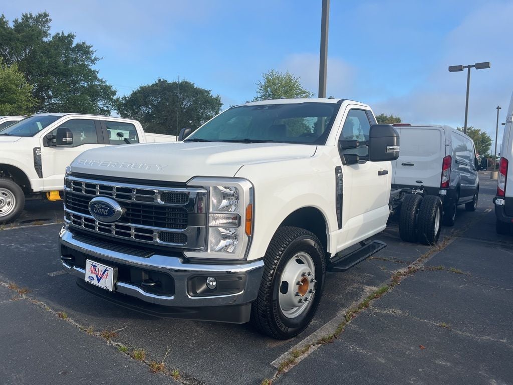 2025 Ford F-350SD XL DRW