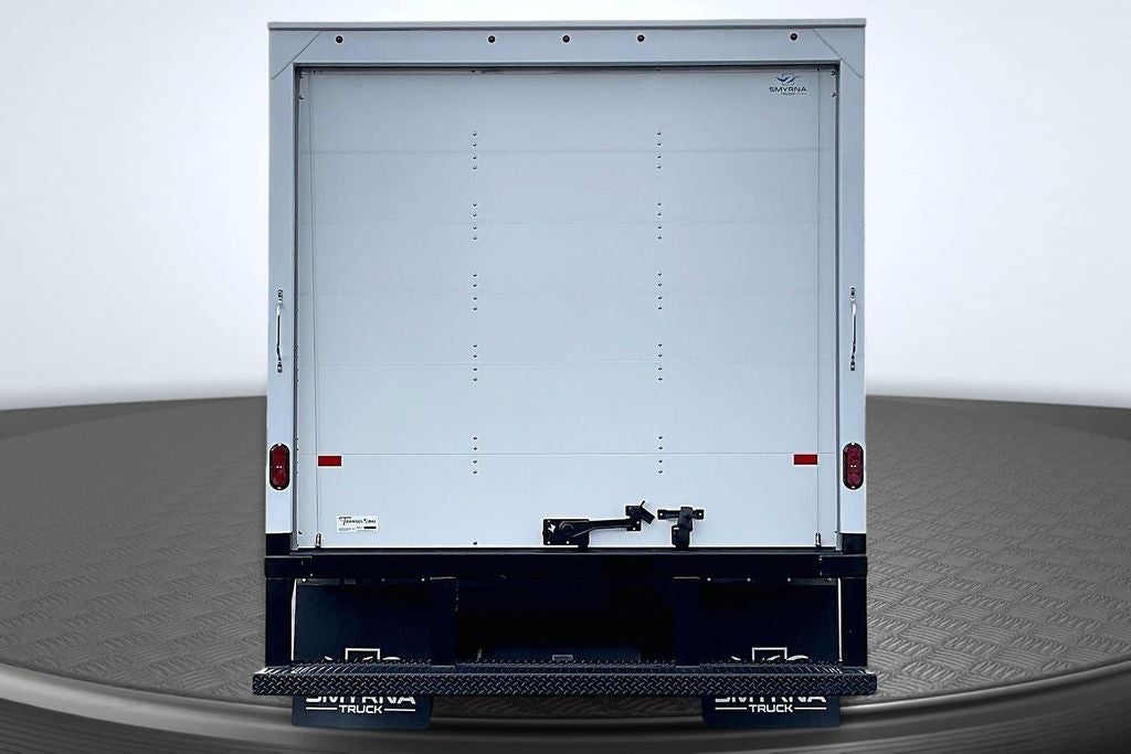 2027 Ford E-350SD Base Cutaway