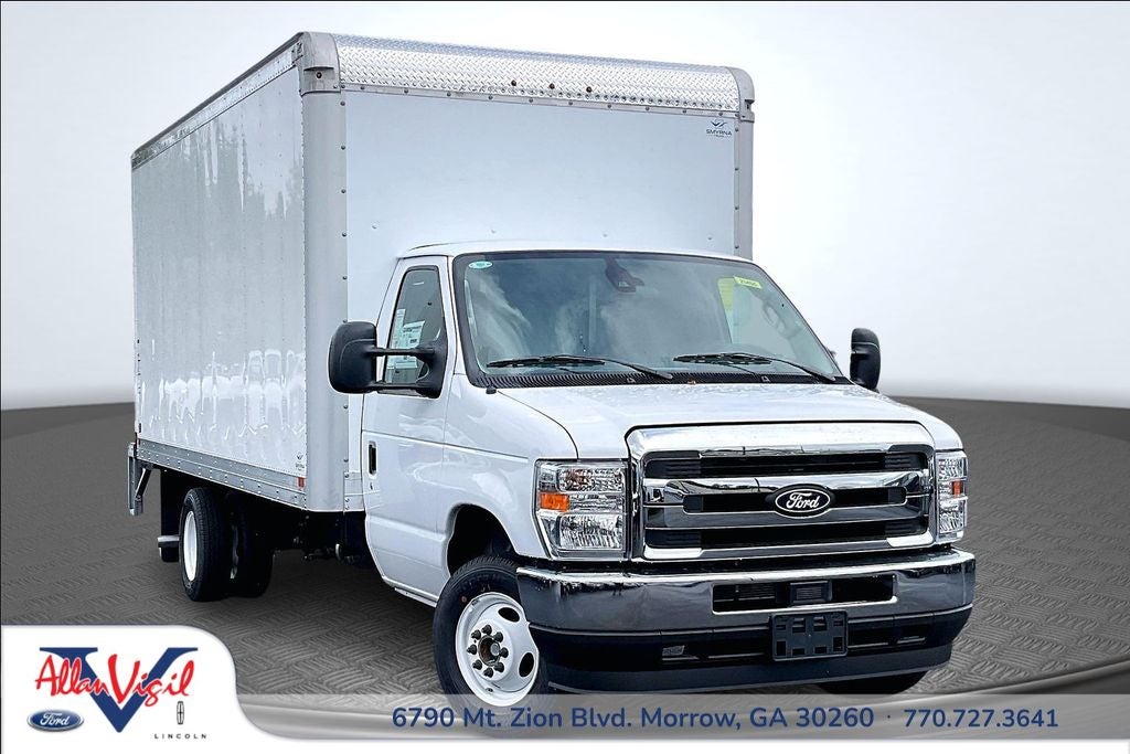 2027 Ford E-450SD Base