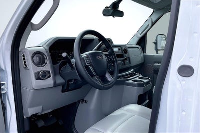 2027 Ford E-450SD Base