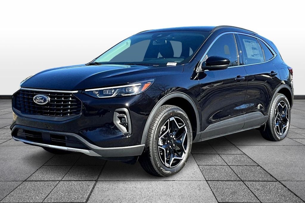2026 Ford Escape Hybrid Platinum