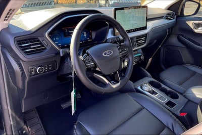 2026 Ford Escape Hybrid Platinum