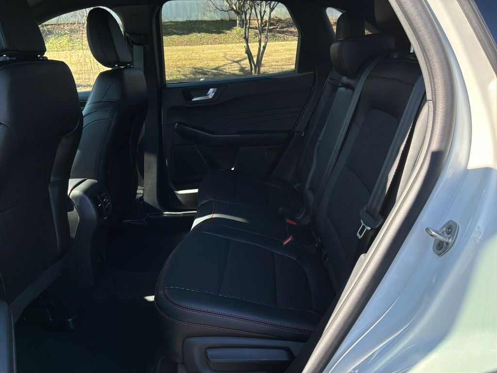 2026 Ford Escape Hybrid ST-Line Select