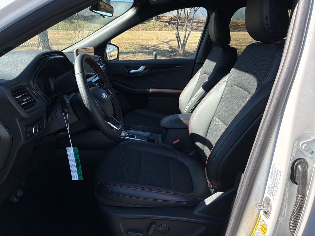 2026 Ford Escape Hybrid ST-Line Select