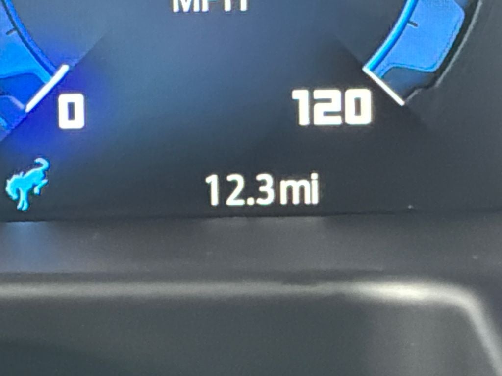 2025 Ford Bronco Base