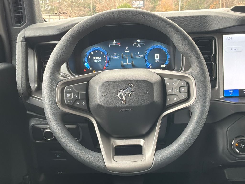 2025 Ford Bronco Base