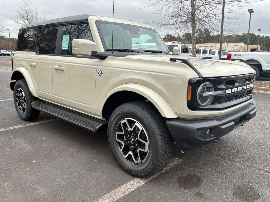 2025 Ford Bronco Outer Banks