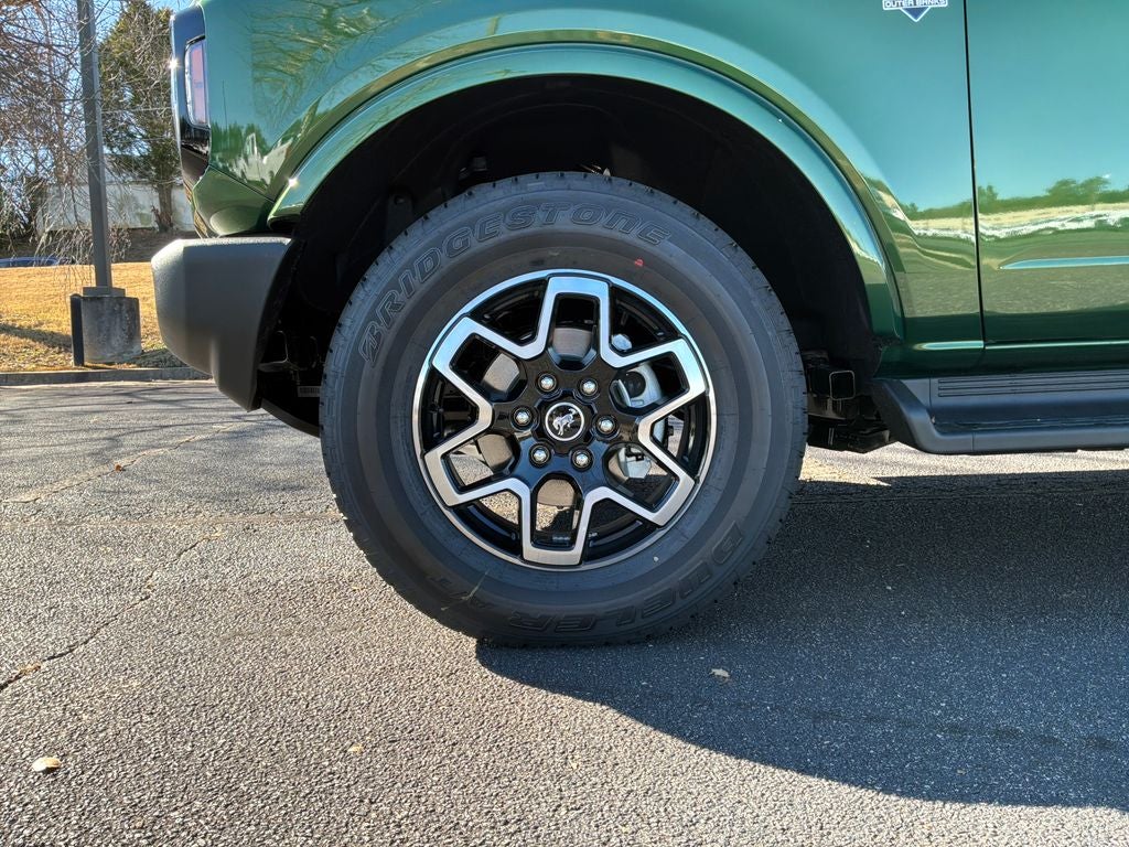 2025 Ford Bronco Outer Banks