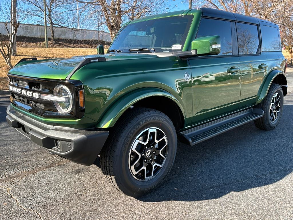 2025 Ford Bronco Outer Banks