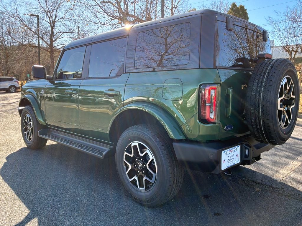 2025 Ford Bronco Outer Banks