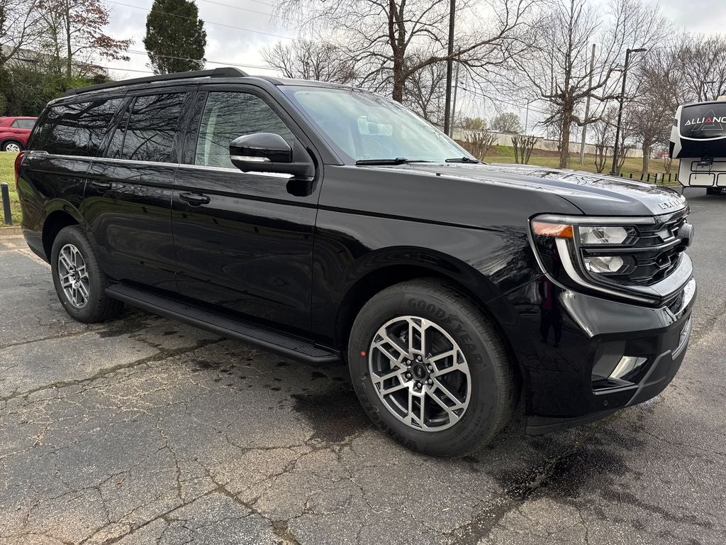 2025 Ford Expedition Max Active