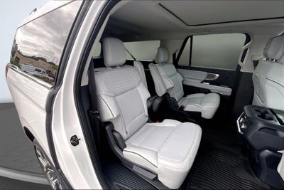 2026 Ford Expedition Max Platinum