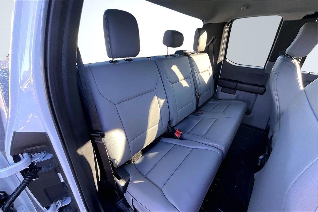 2027 Ford F-250SD XL