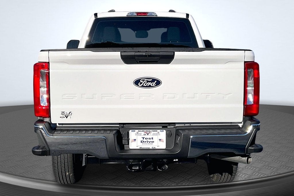2027 Ford F-250SD XL