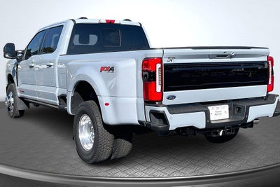 2026 Ford F-350SD Platinum DRW