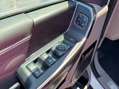 2026 Ford F-350SD Platinum DRW