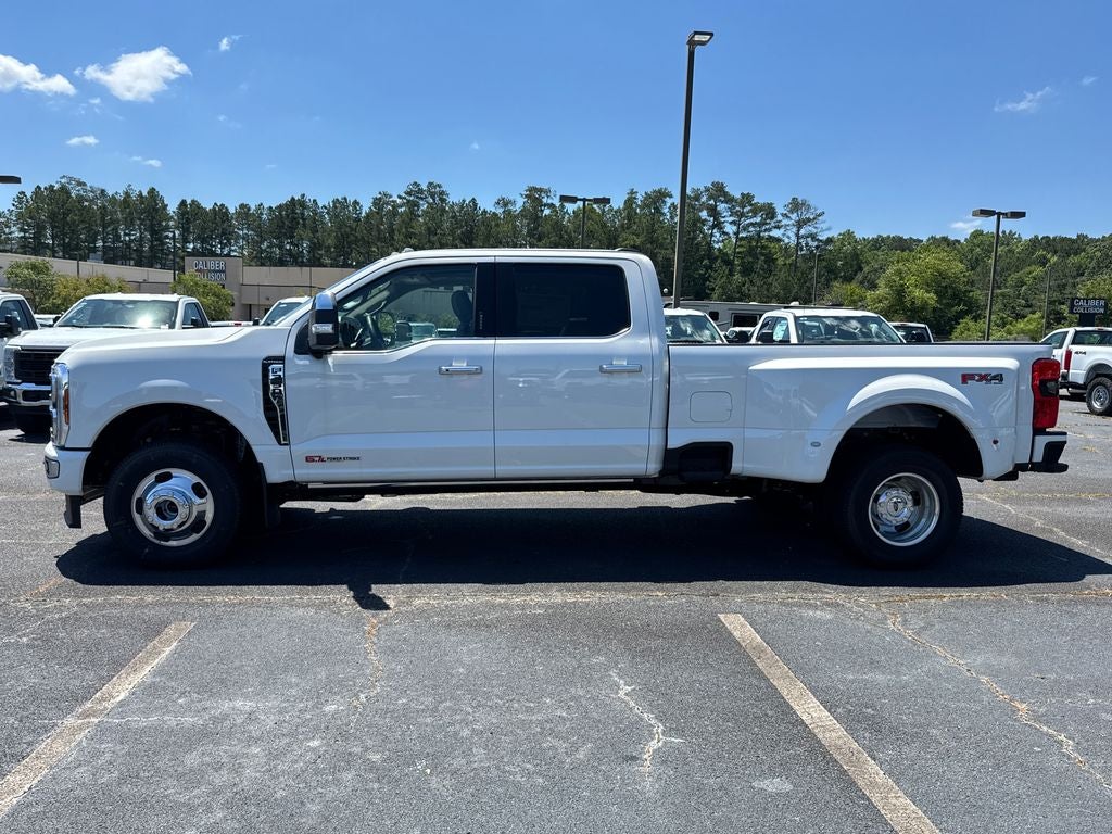 2026 Ford F-350SD Platinum DRW