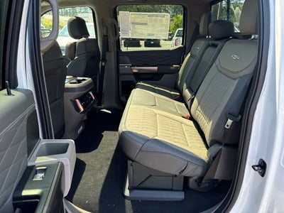 2026 Ford F-350SD Platinum DRW