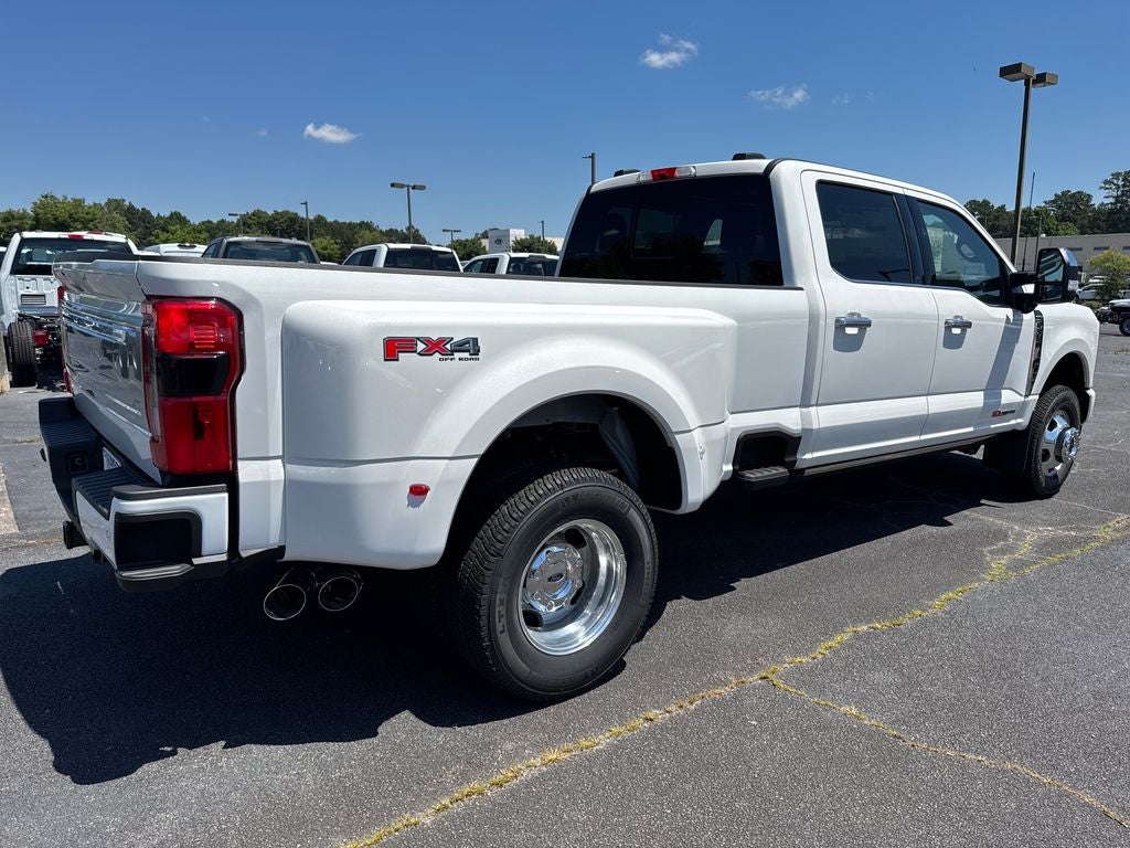 2026 Ford F-350SD Platinum DRW