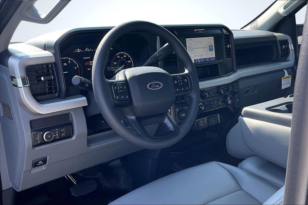 2026 Ford F-350SD XL DRW