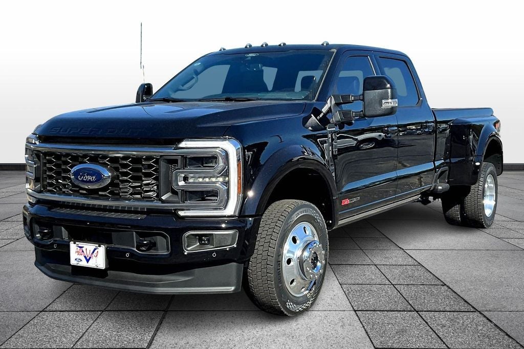 2026 Ford F-450SD Platinum DRW