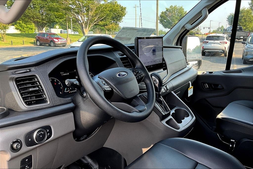 2025 Ford Transit-350 Base